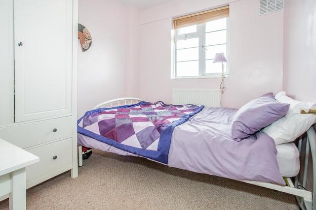  Image of 2 bedroom Flat for sale in Uxbridge Road London W12 at Shepherds Bush  London, W12 9EP