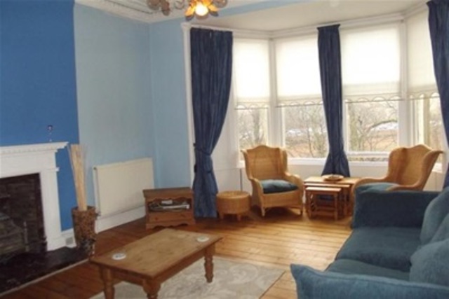  Image of 3 bedroom Terraced house to rent in Kelvin Drive Glasgow G20 at Kelvinside Glasgow Glasgow, G20 8QG