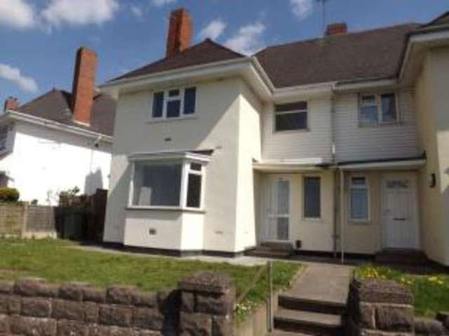  Image of 4 bedroom Semi-Detached house for sale in Kempthorne Avenue Wolverhampton WV10 at Wolverhampton West Midlands Bushbury, WV10 9HZ