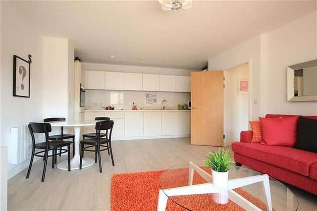  Image of 1 bedroom Apartment to rent in Kings Road Reading RG1 at 80 Kings Road  Reading, RG1 3BJ