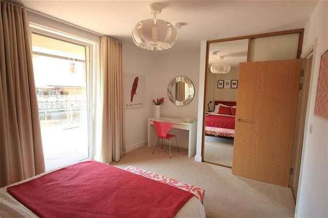  Image of 1 bedroom Apartment to rent in Kings Road Reading RG1 at 80 Kings Road  Reading, RG1 3BJ