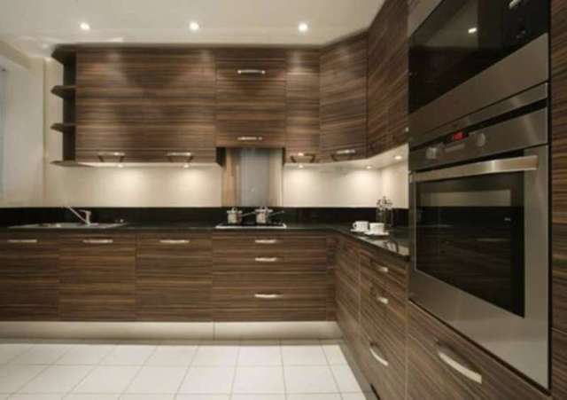  Image of 2 bedroom Terraced house to rent in Kensington High Street London W8 at Kensington High Street  London, W8 6SA