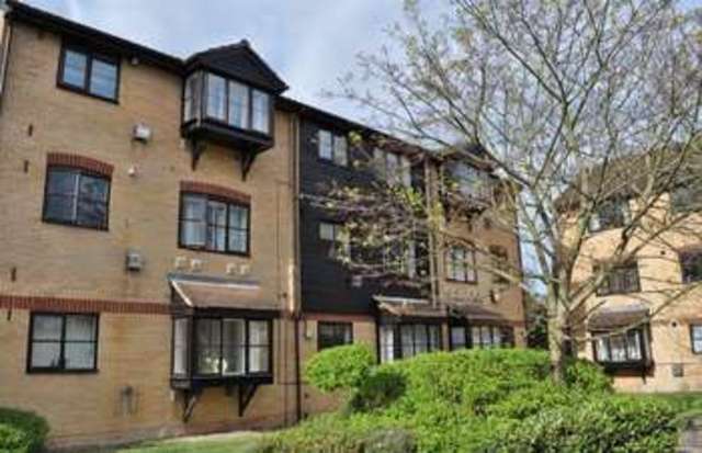  Image of 1 bedroom Flat for sale in Kilberry Close Osterley Isleworth TW7 at Kilberry Close  Isleworth, TW7 4LZ