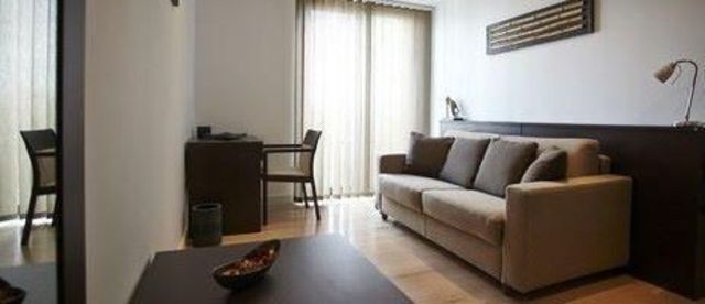  Image of Studio flat to rent in Kilburn High Road London NW6 at London, NW6 5UA