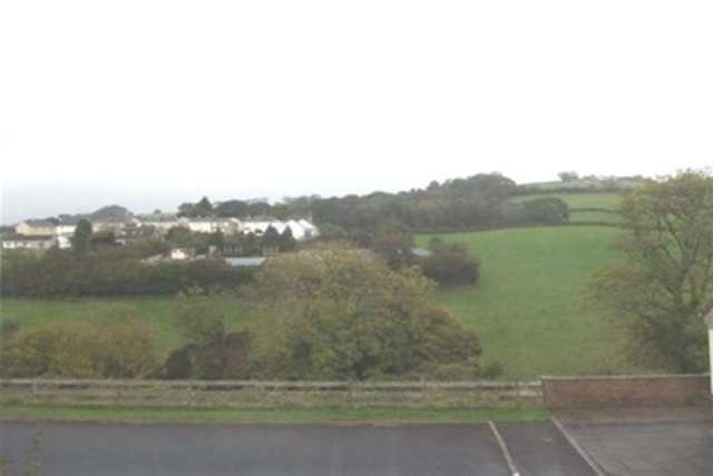  Image of 3 bedroom Detached house to rent in Embury Close Kingskerswell Newton Abbot TQ12 at Newton Abbot, TQ12 5HS