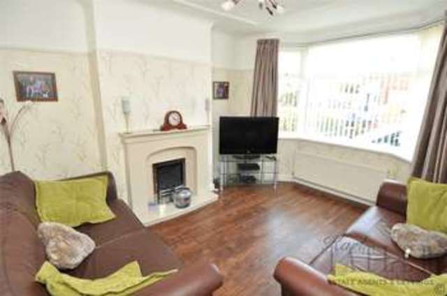  Image of 3 bedroom Semi-Detached house to rent in Kingsmead Road Moreton Wirral CH46 at Moreton Wirral Moreton, CH46 1QU