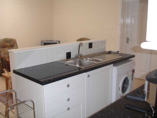  Image of 1 bedroom Apartment to rent in Land of Green Ginger Hull HU1 at Hull, HU1 2EG
