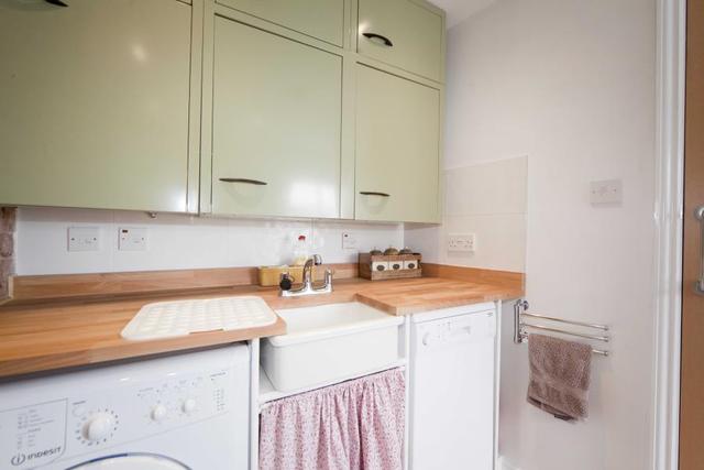  Image of 2 bedroom Apartment to rent in Kingston Row Birmingham B1 at Birmingham, B1 2NU