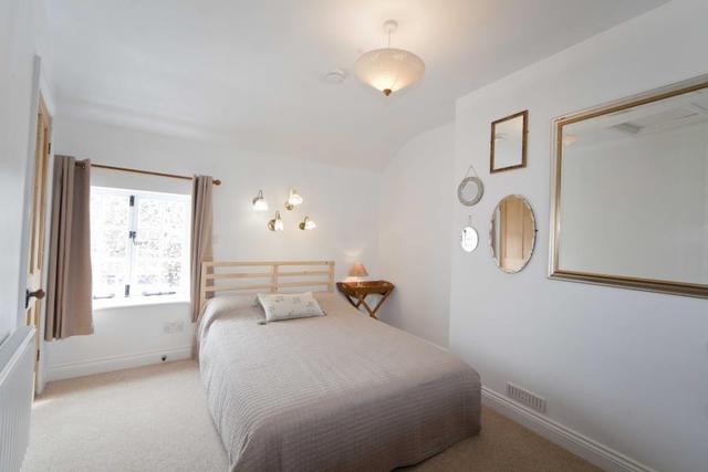  Image of 2 bedroom Apartment to rent in Kingston Row Birmingham B1 at Birmingham, B1 2NU