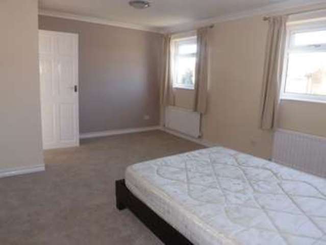  Image of 3 bedroom Detached house to rent in Knaith Close Yarm TS15 at Knaith Close  Yarm, TS15 9TL