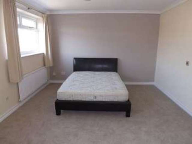  Image of 3 bedroom Detached house to rent in Knaith Close Yarm TS15 at Knaith Close  Yarm, TS15 9TL