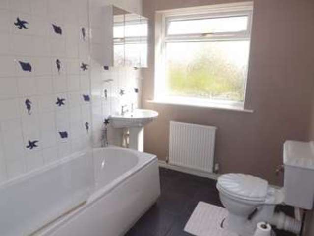  Image of 3 bedroom Detached house to rent in Knaith Close Yarm TS15 at Knaith Close  Yarm, TS15 9TL