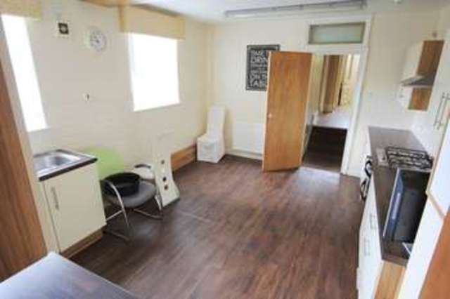  Image of 7 bedroom Terraced house for sale in Kremlin Drive Old Swan Liverpool L13 at Kremlin Drive  Liverpool, L13 7BZ