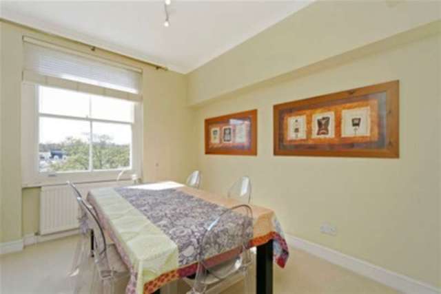  Image of 3 bedroom Flat to rent in Ladbroke Square London W11 at London, W11 3NA