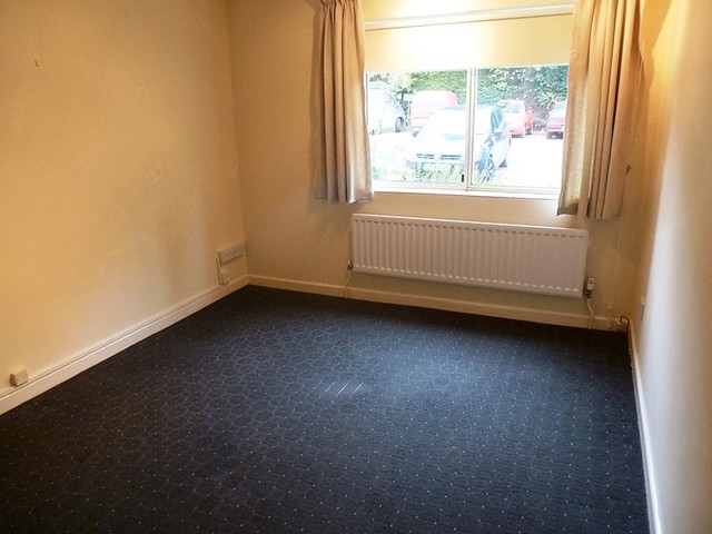  Image of 2 bedroom Flat to rent in Cavendish Avenue Cambridge CB1 at Cavendish Avenue, CB1 7UW