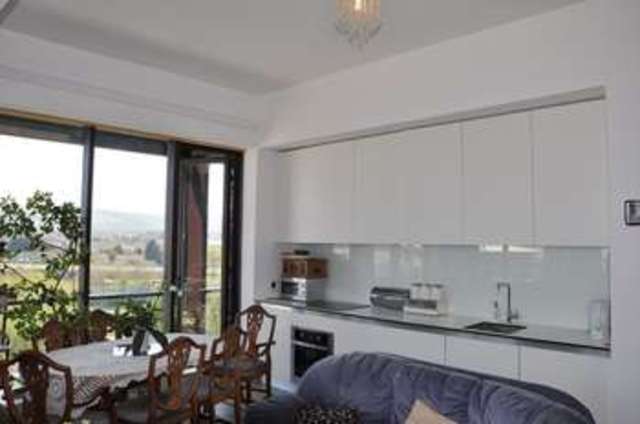  Image of 2 bedroom Flat for sale in Lake Shore Drive Bishopsworth Bristol BS13 at Lake Shore Drive  Bristol, BS13 7BG