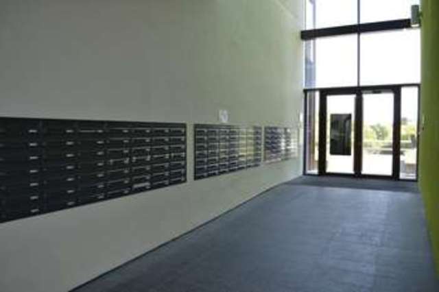 Image of 2 bedroom Flat for sale in Lake Shore Drive Bishopsworth Bristol BS13 at Lake Shore Drive  Bristol, BS13 7BG