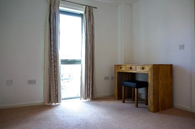  Image of 3 bedroom Flat to rent in Lang Rigg South Queensferry EH30 at South Queensferry Edinburgh Edinburgh, EH30 9WN