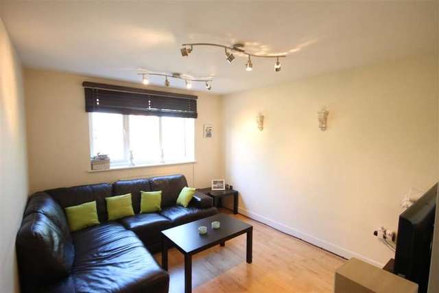  Image of 1 bedroom Apartment for sale in Langley Park Road Sutton SM2 at Sutton Surrey Sutton, SM2 5GZ