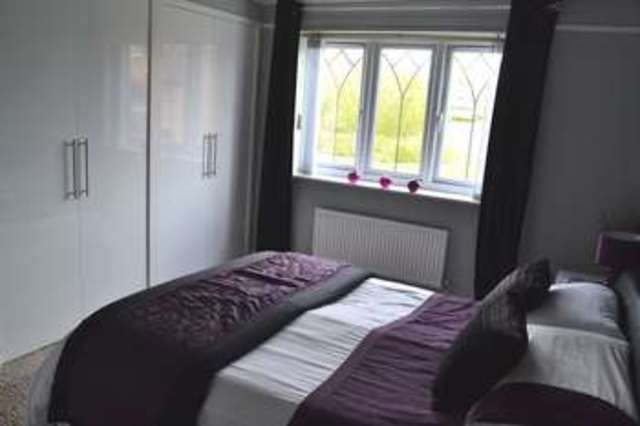 Image of 4 bedroom Detached house for sale in Lawns Drive Newhall Swadlincote DE11 at Lawns Drive Newhall Swadlincote, DE11 0HN