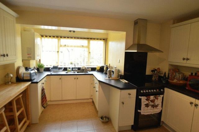  Image of 4 bedroom Detached house for sale in Leng Crescent Norwich NR4 at Leng Crescent Eaton Norwich, NR4 7NY