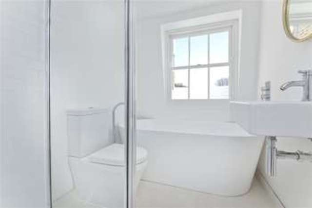  Image of 4 bedroom Terraced house for sale in Linton Street London N1 at Islington London Essex Road, N1 7DU