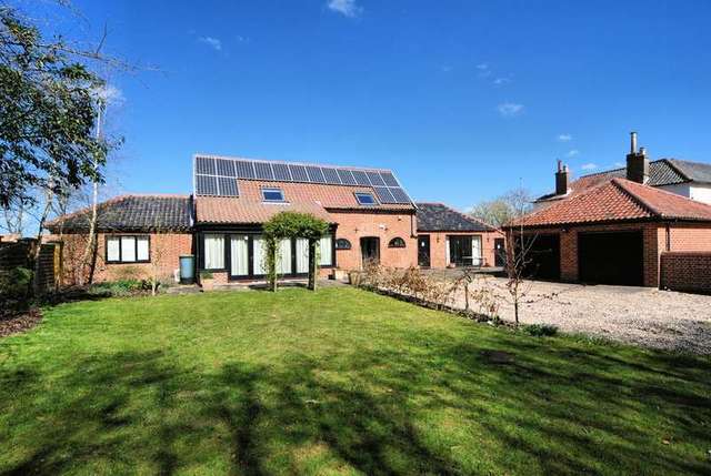  Image of 4 bedroom Detached house for sale in Spicers Corner Little Fransham Dereham NR19 at Little Fransham Dereham Norfolk, NR19 2RQ