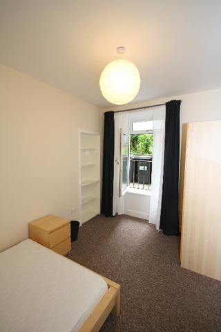  Image of 2 bedroom Flat to rent in Lochee Road Dundee DD2 at City Centre Dundee Dundee, DD2 2NH