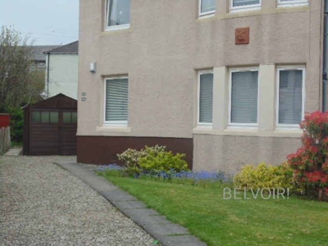 Image of 1 bedroom Flat to rent in Lochfield Road Paisley PA2 at Paisley Renfrewshire Renfrewshire, PA2 7RB