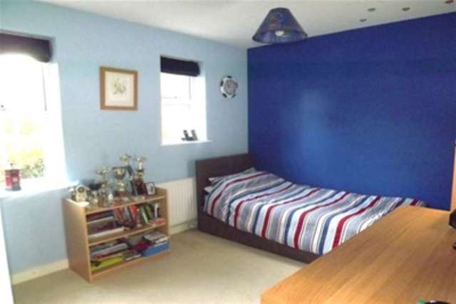  Image of 2 bedroom Flat to rent in Locks Road Locks Heath Southampton SO31 at Southampton, SO31 6BH