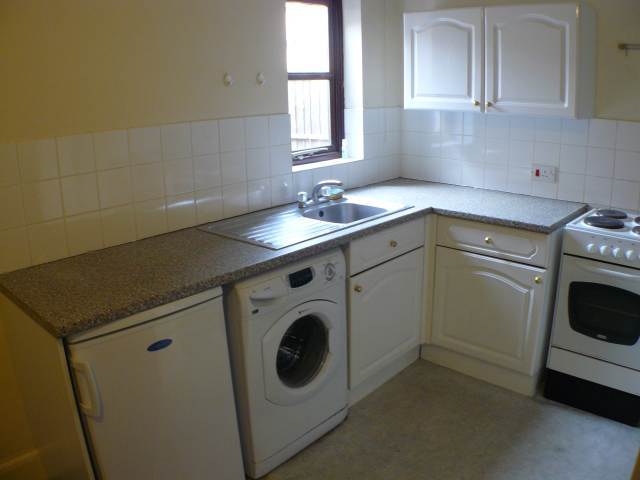  Image of 1 bedroom Flat to rent in London Road St. Albans AL1 at St Albans Hertfordshire St Albans, AL1 1NX