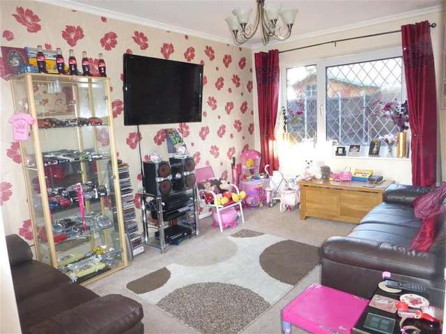  Image of 2 bedroom End of Terrace for sale in Lovell Road Minster on Sea Sheerness ME12 at Minster On Sea Kent Sheerness, ME12 3NX