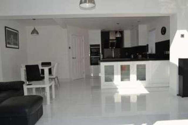  Image of 3 bedroom Detached house for sale in Lower Meadows Barton-upon-Humber DN18 at Lower Meadows  Barton-Upon-Humber, DN18 5RY