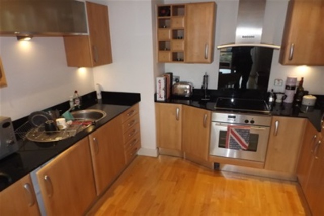  Image of 1 bedroom Flat to rent in Armouries Way Hunslet Leeds LS10 at Leeds, LS10 1JG