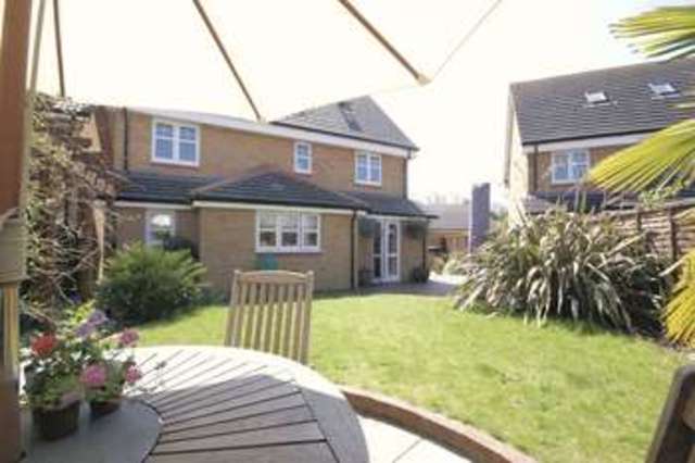  Image of 5 bedroom Detached house for sale in Magister Drive Lee-on-the-Solent PO13 at Magister Drive Cherque Farm Lee-On-The-Solent, PO13 8GE