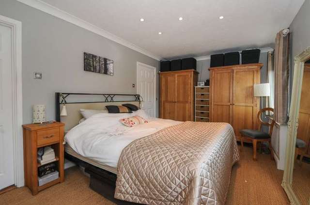  Image of 4 bedroom Detached house for sale in Main Road Southbourne Emsworth PO10 at 125 Main Road  Emsworth, PO10 8EY