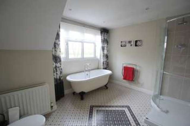  Image of 4 bedroom Detached house for sale in Main Street Lelley Hull HU12 at Main Street Lelley Lelley, HU12 8SN