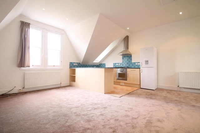  Image of 1 bedroom Flat to rent in Maple Road Surbiton KT6 at Maple Road  Surbiton, KT6 4AB