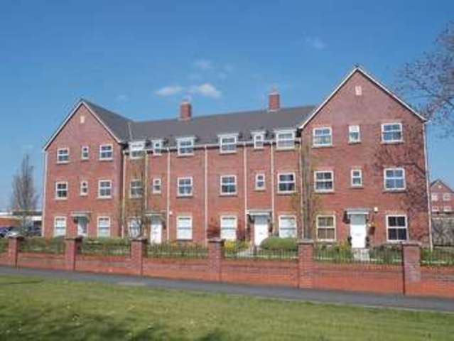  Image of 2 bedroom Flat for sale in Marchwood Close Blackrod Bolton BL6 at Marchwood Close Blackrod Bolton, BL6 5GG