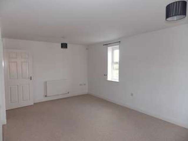  Image of 2 bedroom Flat for sale in Marchwood Close Blackrod Bolton BL6 at Marchwood Close Blackrod Bolton, BL6 5GG