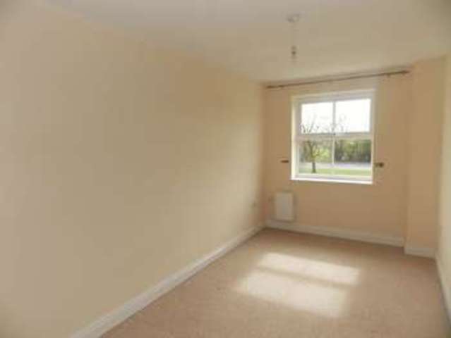  Image of 2 bedroom Flat for sale in Marchwood Close Blackrod Bolton BL6 at Marchwood Close Blackrod Bolton, BL6 5GG