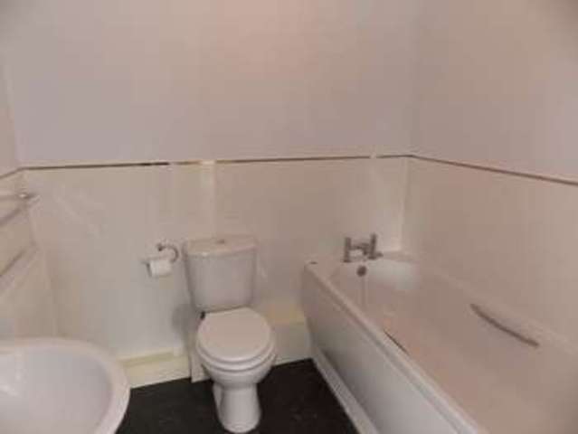 Image of 2 bedroom Flat for sale in Marchwood Close Blackrod Bolton BL6 at Marchwood Close Blackrod Bolton, BL6 5GG