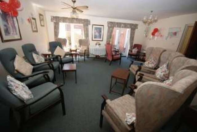  Image of 1 bedroom Flat for sale in Market Square Alton GU34 at Market Square  Alton, GU34 1HD