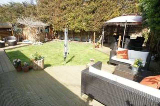  Image of 3 bedroom Semi-Detached house for sale in Mayland Avenue Canvey Island SS8 at Mayland Avenue  Canvey Island, SS8 0BU