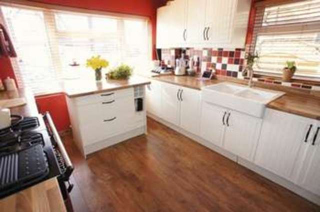  Image of 3 bedroom Semi-Detached house for sale in Mayland Avenue Canvey Island SS8 at Mayland Avenue  Canvey Island, SS8 0BU