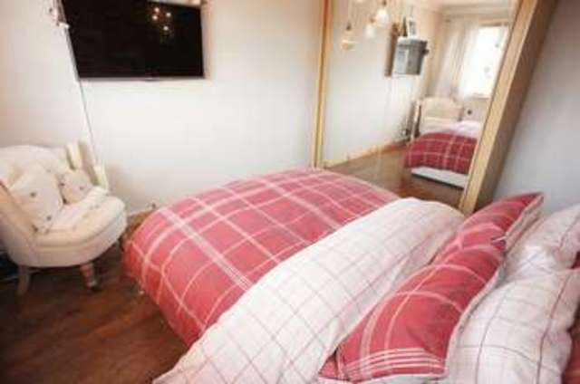  Image of 3 bedroom Semi-Detached house for sale in Mayland Avenue Canvey Island SS8 at Mayland Avenue  Canvey Island, SS8 0BU