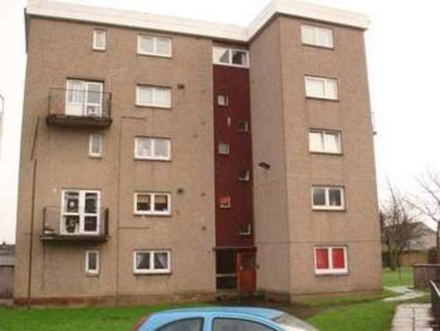  Image of 3 bedroom Property to rent in Mccoll Avenue Alexandria G83 at Mccoll Avenue  Alexandria, G83 0JX