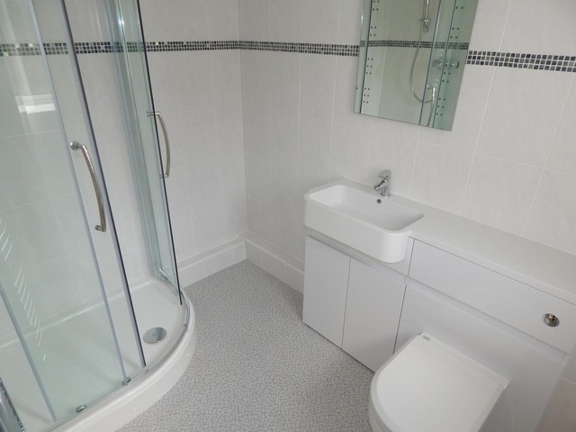  Image of 2 bedroom Flat to rent in Meads Road Eastbourne BN20 at 9 Meads Road  Eastbourne, BN20 7DT