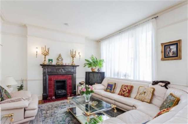  Image of 3 bedroom Flat for sale in Dorset Square London NW1 at London, NW1 6EP