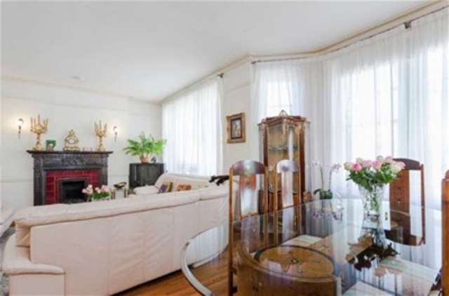 Image of 3 bedroom Flat for sale in Dorset Square London NW1 at London, NW1 6EP